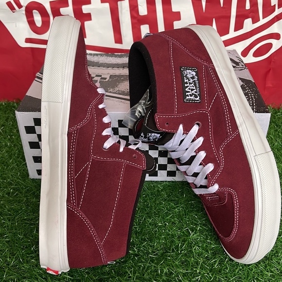 Vans Skate Half Cab
Port Royale
VNOA5FCD4QU
WMNS sneakers - Picture 12 of 16